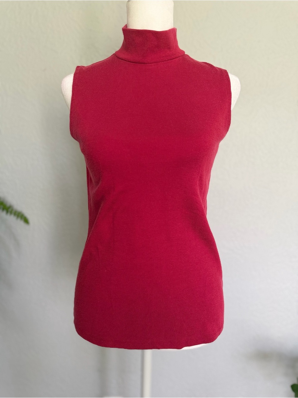 Croft & Barrow Vintage Sleeveless Ribbed Mock Neck Top